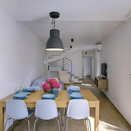 Chiara 普莱曼图拉