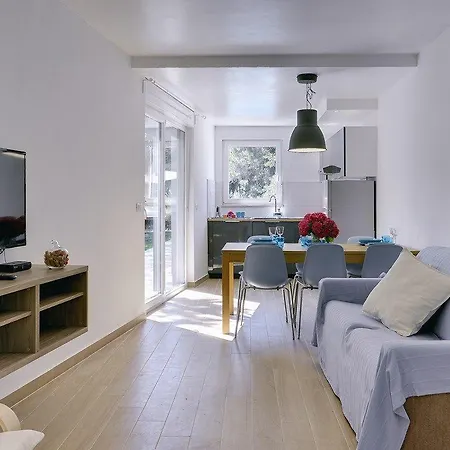 别墅 Chiara 普莱曼图拉