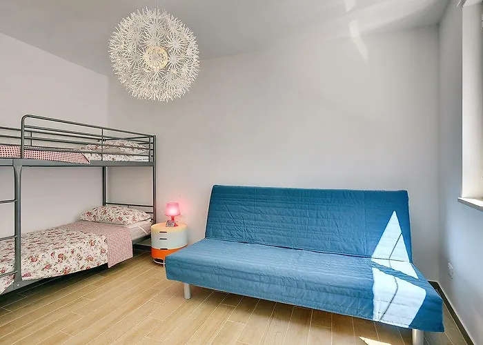 Chiara Vila Premantura